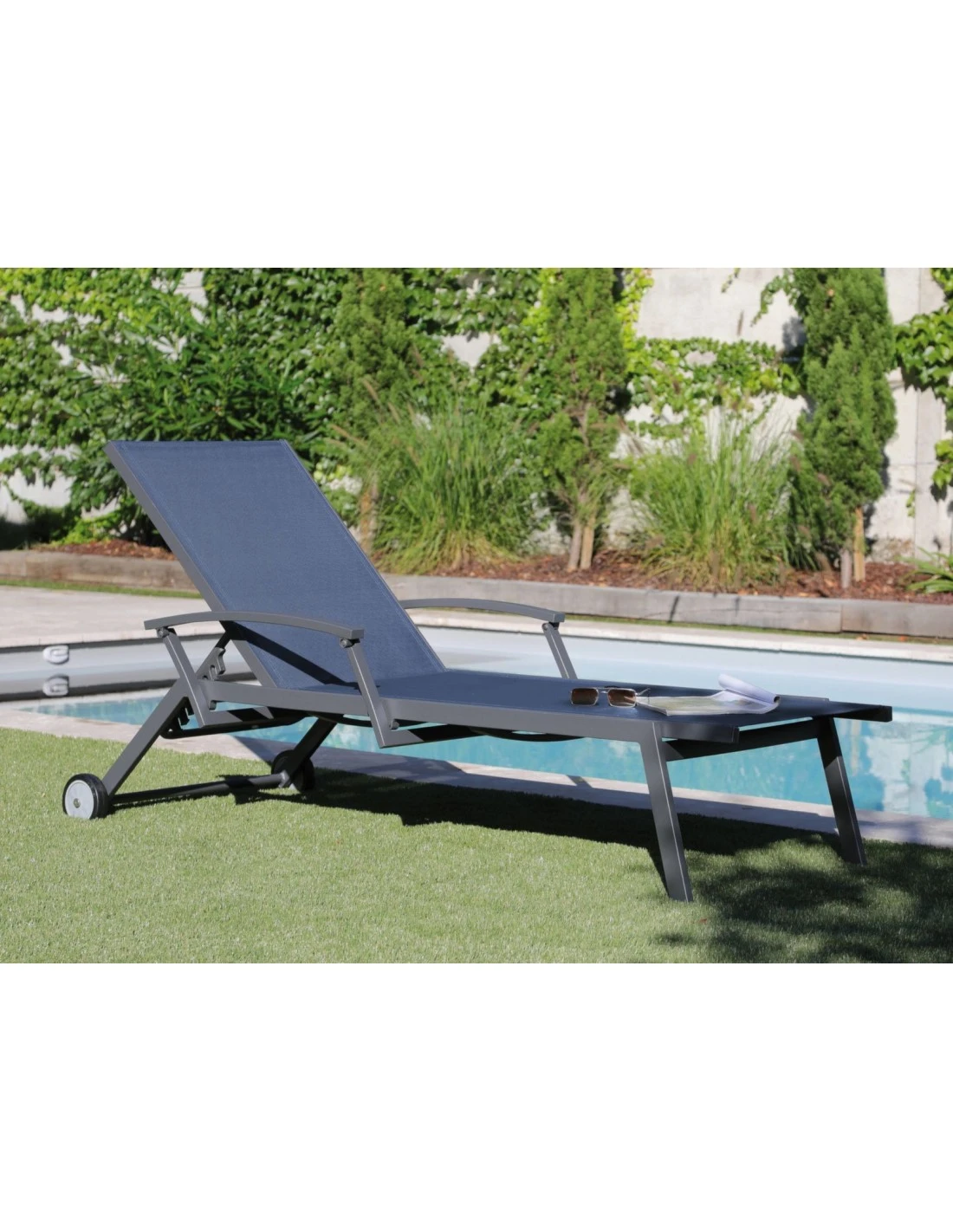 Bain De Soleil Florence Avec Accoudoirs - Aluminium Et Toile TPEP - Graphite / Bleu 2 Bain De Soleil Florence Avec Accoudoirs - Aluminium Et Toile TPEP - Graphite / Bleu – Image 2