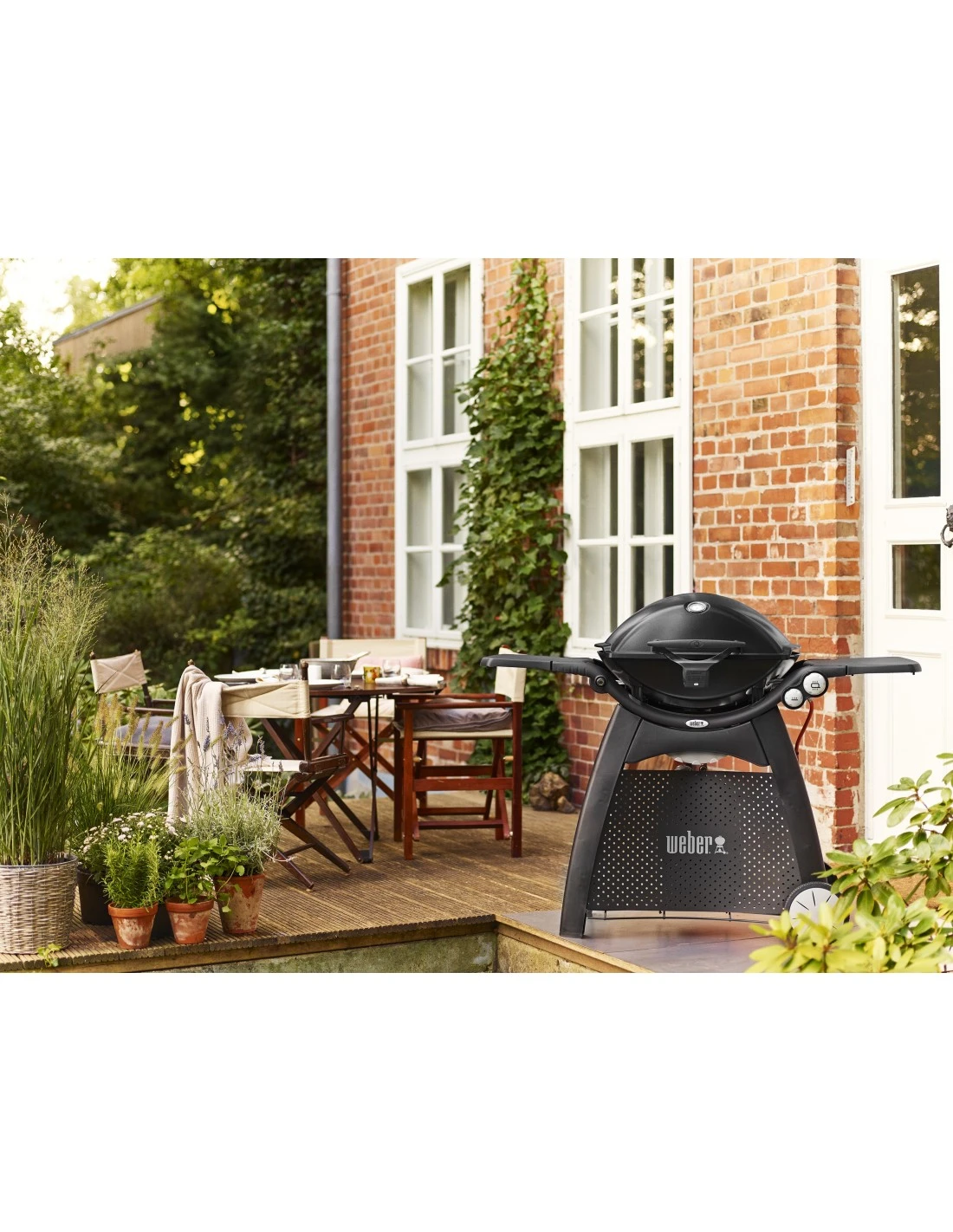 Weber Barbecue à Gaz Q 3200 Noir Avec Chariot Et Lampe 2 Weber Barbecue à Gaz Q 3200 Noir Avec Chariot Et Lampe – Image 2