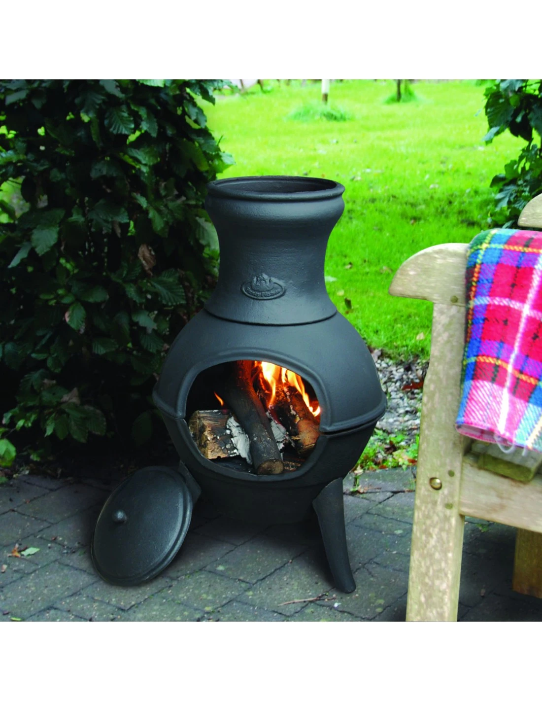 ESSCHERT DESIGN Chauffe Terrasse En Fonte H.70 Cm 1 ESSCHERT DESIGN Chauffe Terrasse En Fonte H.70 Cm