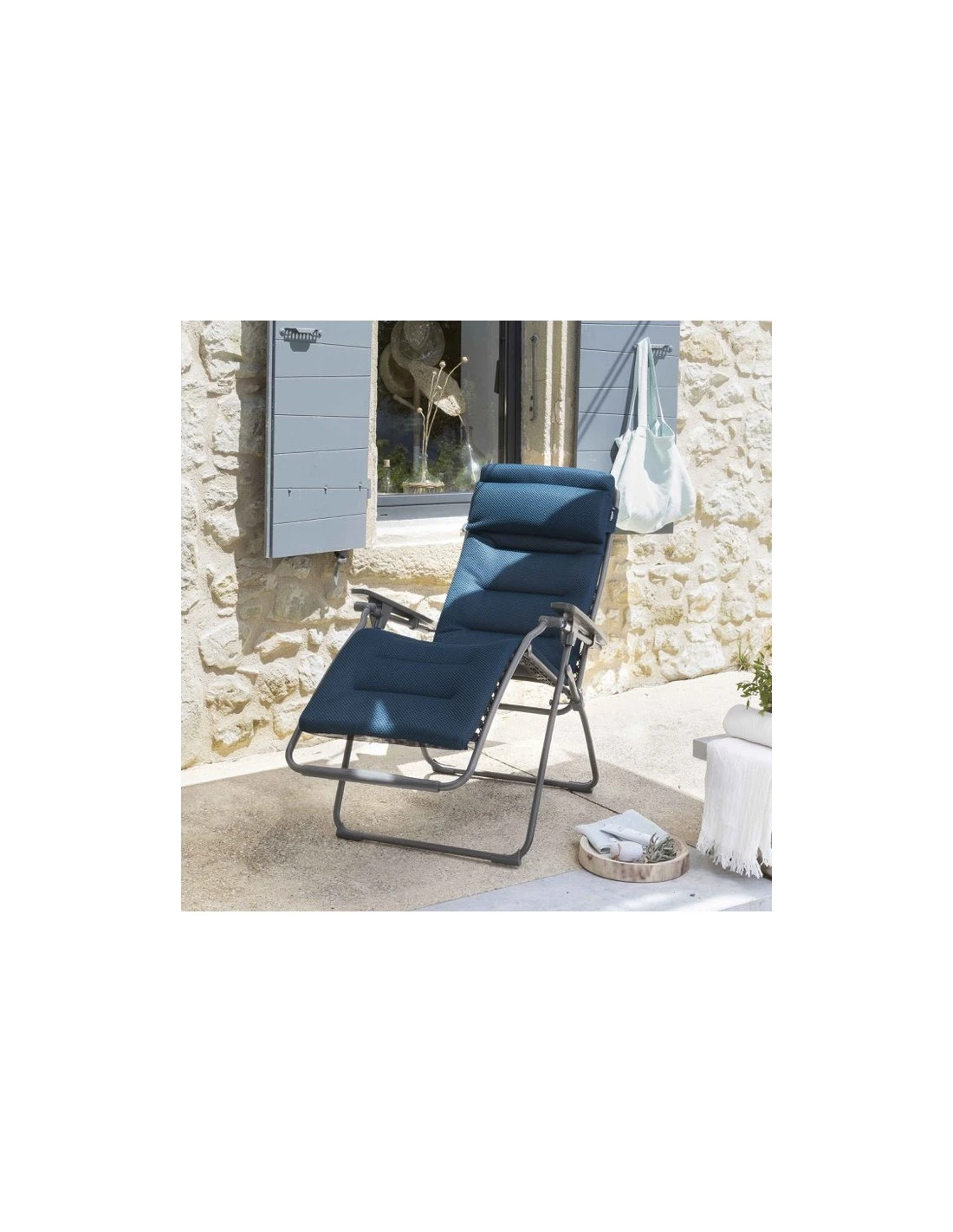 Lafuma Fauteuil Relax Futura BeComfort Bleu Encre 2 Lafuma Fauteuil Relax Futura BeComfort Bleu Encre – Image 2