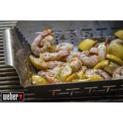 Panier à Légumes Deluxe - Acier Inoxydable, Carré - Weber -Verger Magique Soldes Boutique panier a legumes deluxe acier inoxydable carre weber 7