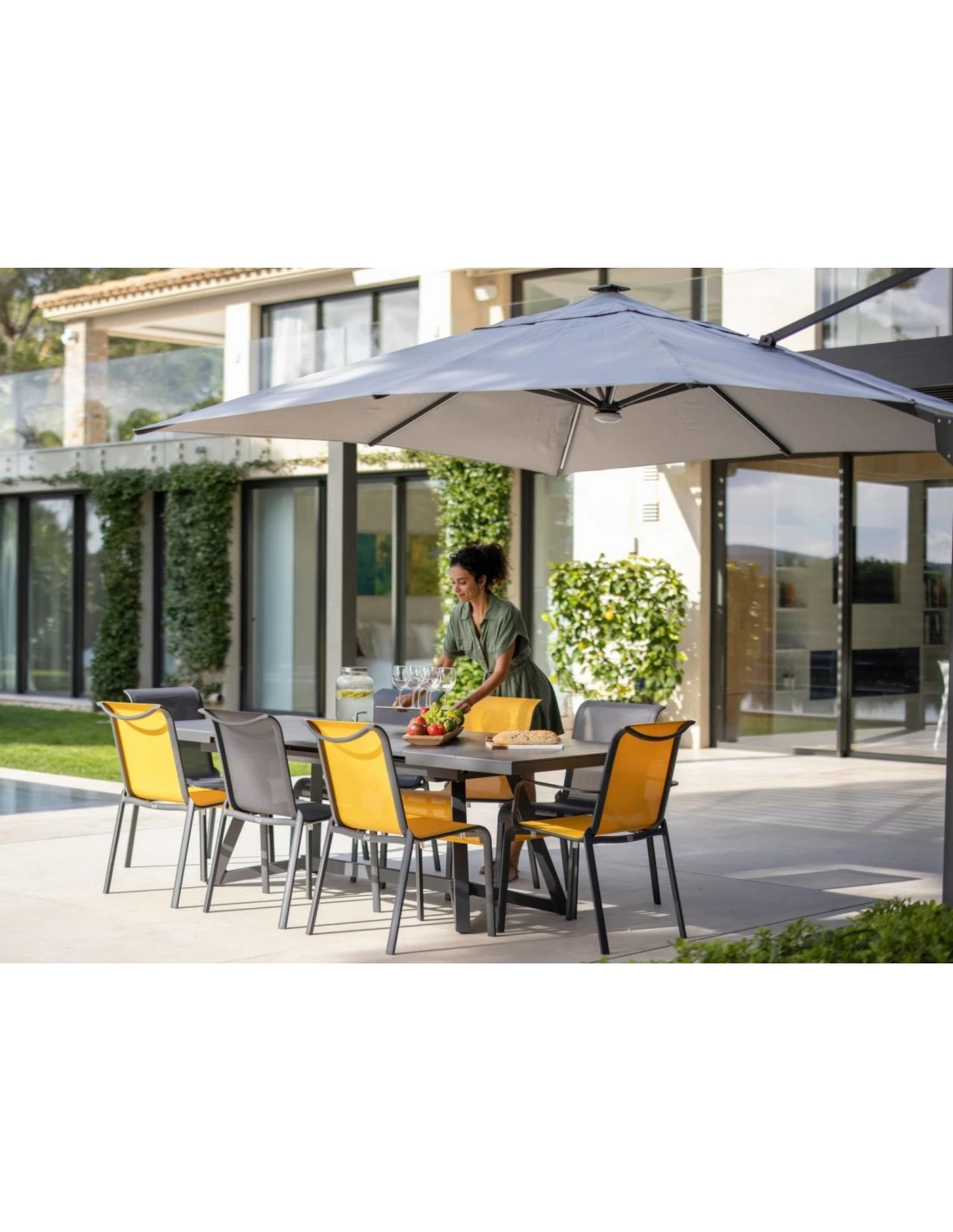 Parasol Déporté 3x3 M Elios Full LED Gris Chiné Foncé 2 Parasol Déporté 3x3 M Elios Full LED Gris Chiné Foncé – Image 2