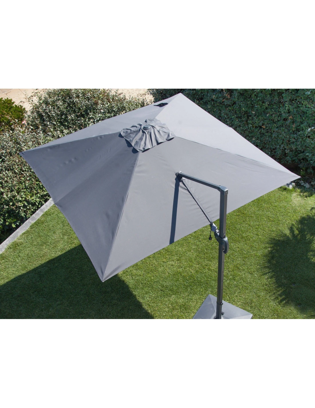 Parasol Déporté NH20 3x3 M En Aluminium Orientable, Inclinable Et Rotatif - Gris 2 Parasol Déporté NH20 3x3 M En Aluminium Orientable, Inclinable Et Rotatif - Gris – Image 2