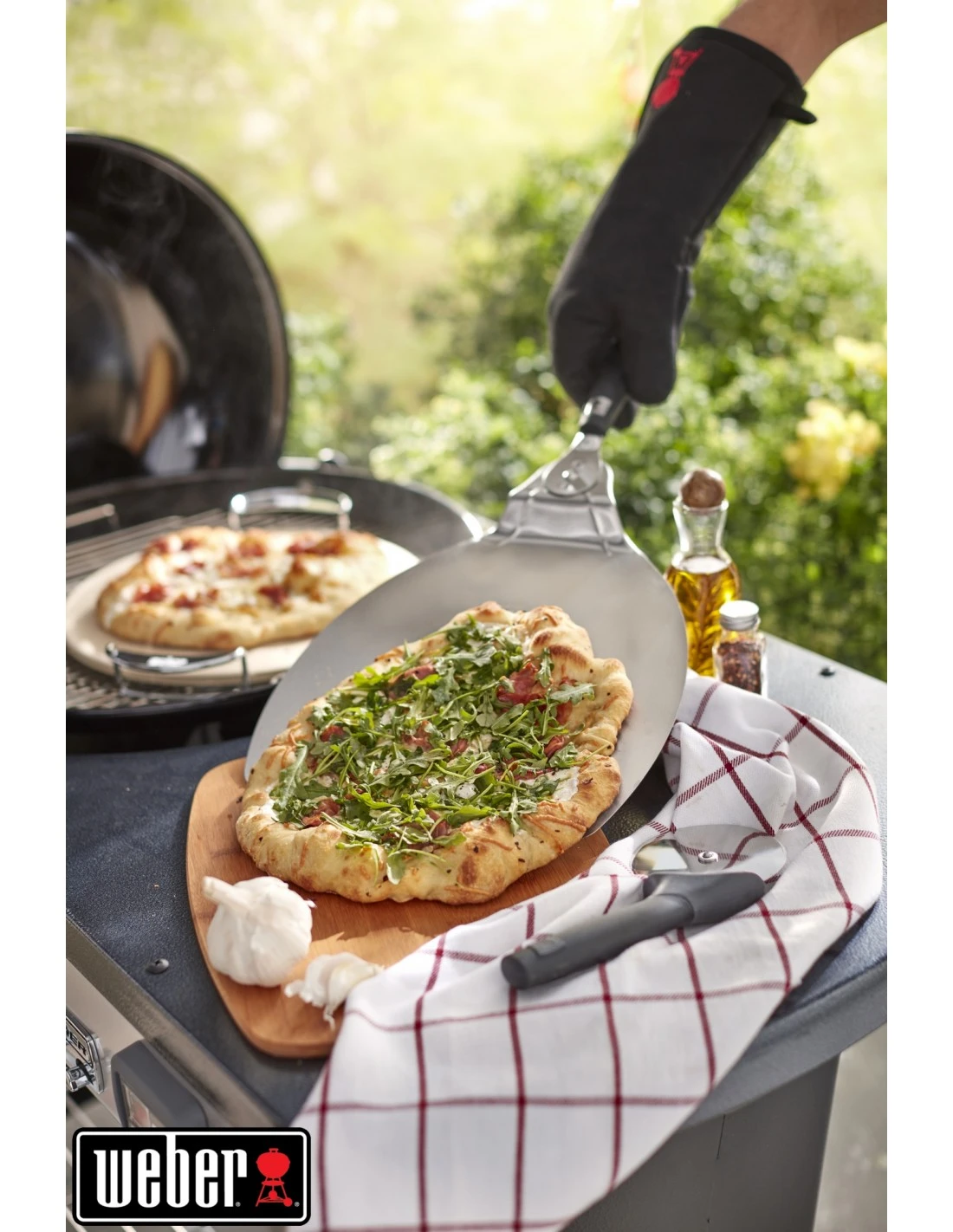 Weber Pelle à Pizza - Large Et Pliable - Acier Inoxydable 7 Weber Pelle à Pizza - Large Et Pliable - Acier Inoxydable – Image 7