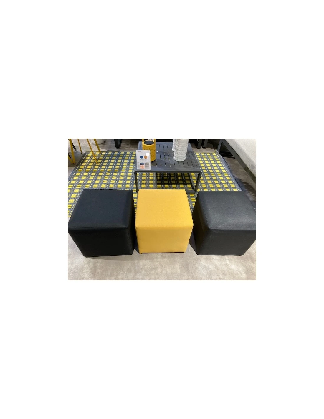 Tabouret CUB 43 X 43 Cm En Aluminium Et Toile TPEP - Noir 3 Tabouret CUB 43 X 43 Cm En Aluminium Et Toile TPEP - Noir – Image 3